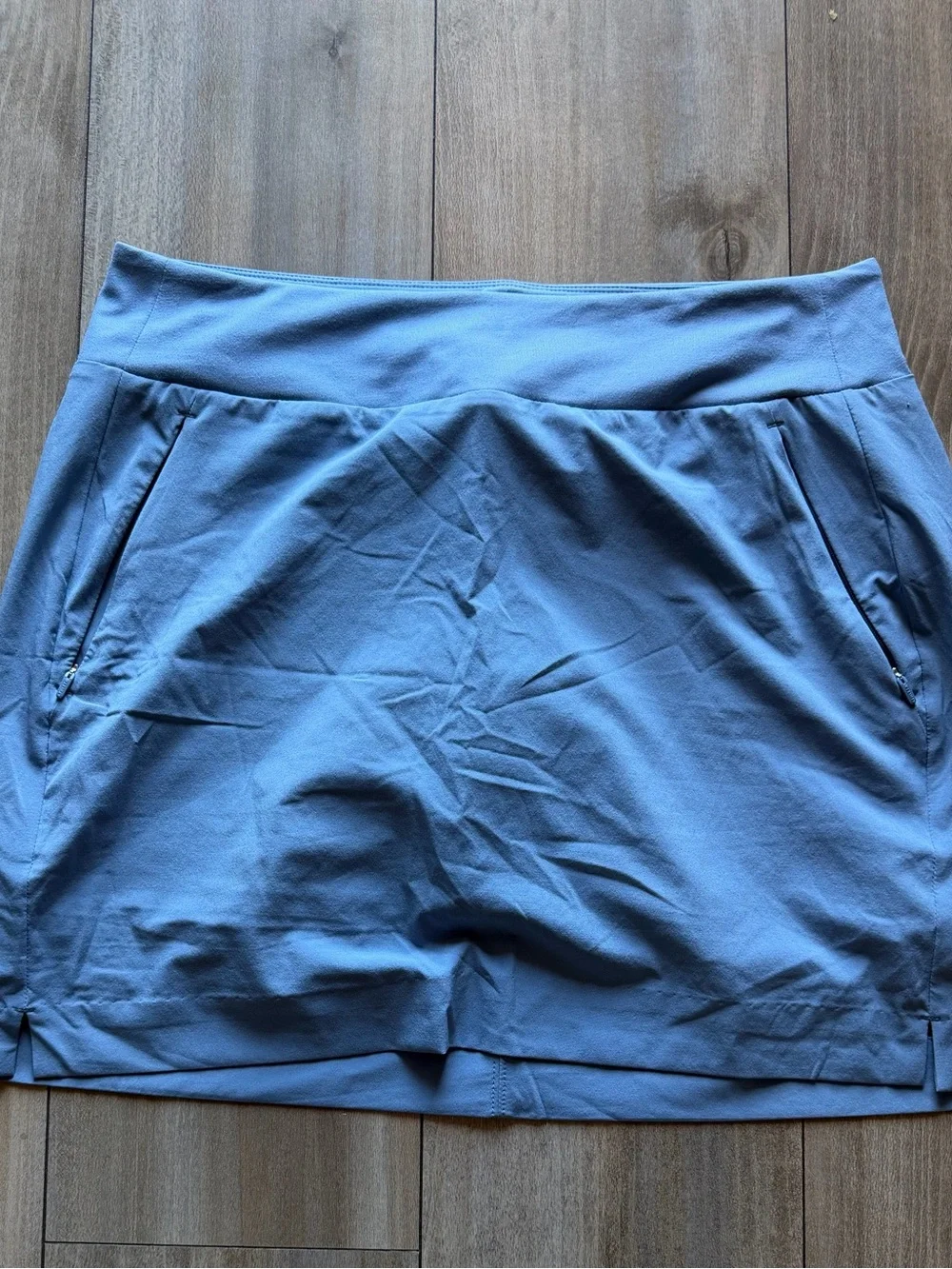 Athleta Light Blue Athletic Skort with Zip Pockets - Picture 1 of 16